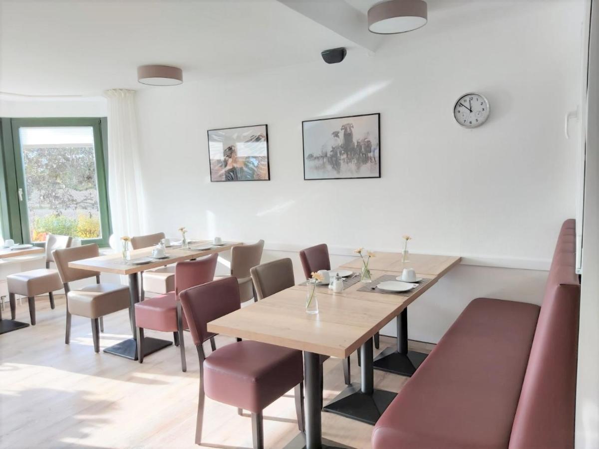 Pension Heuer Brietlingen Buitenkant foto
